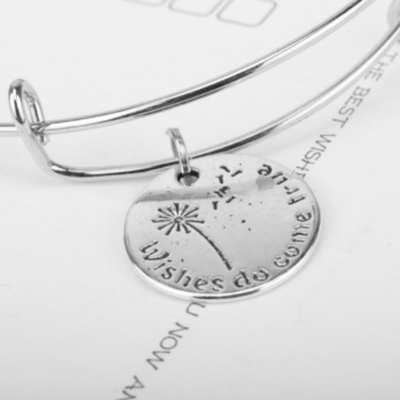 Disney's Cinderella Bangle Bracelet NEW - Picture 6 of 6